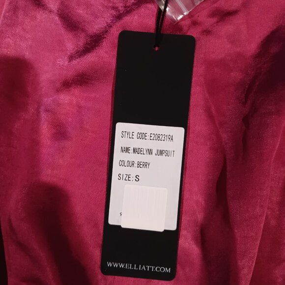 Anthropologie Elliatt Madelynn Jumpsuit color berry sz s - Picture 9 of 11